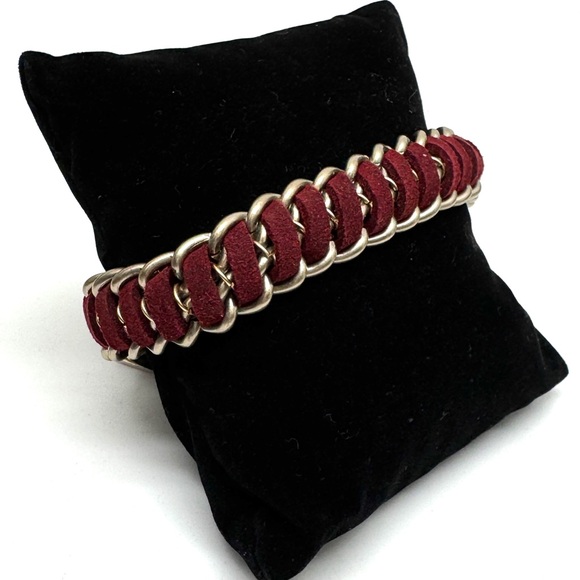 Premier Designs Red Suede and Goldtone Woven Chain Link Bracelet - Picture 3 of 10